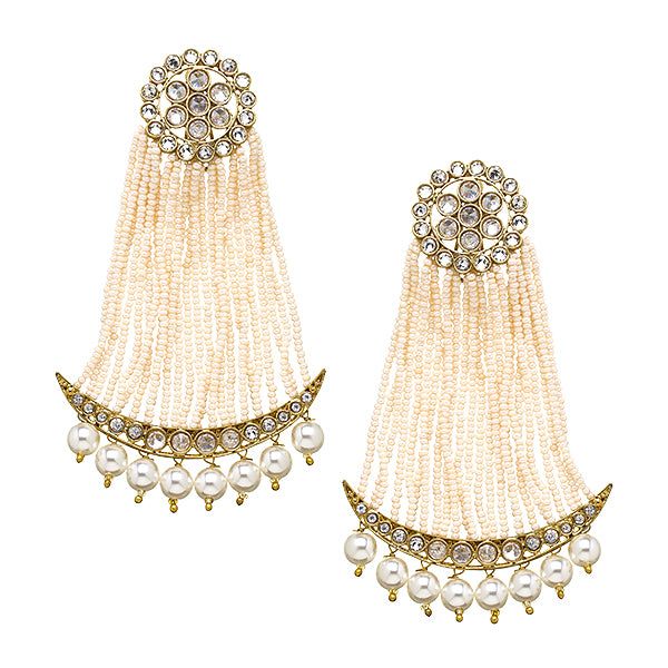 Jai Earrings in Pearl Groom Indian Wedding Outfits, Antique Charms, Indian Groom Wear, Indian Jewelry Earrings, Jewelry Designing, South Indian Weddings, Asian Jewelry, Bling Earrings, Bridal Pictures