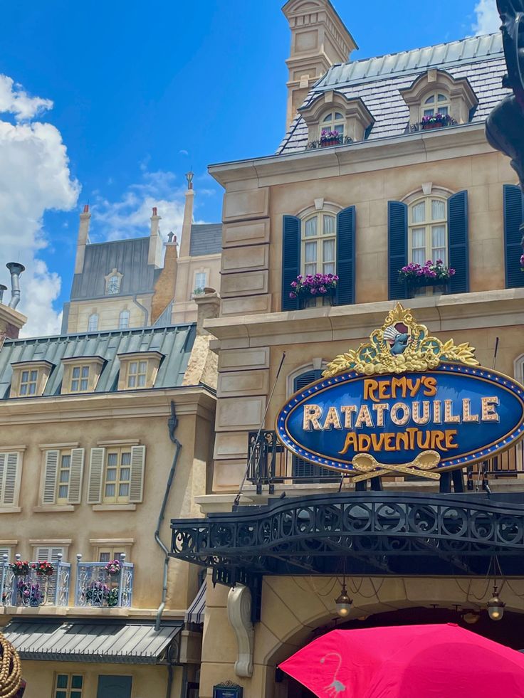 epcot disney remy ratatouille disney lovers disney adult Epcot Aesthetic, Epcot Photography, Epcot Countries, Disney World Pictures Ideas, Disney World Aesthetic Animal Kingdom, Hotel Transylvania 2, Epcot World Showcase Aesthetic, Epcot World Showcase, Disney Paris