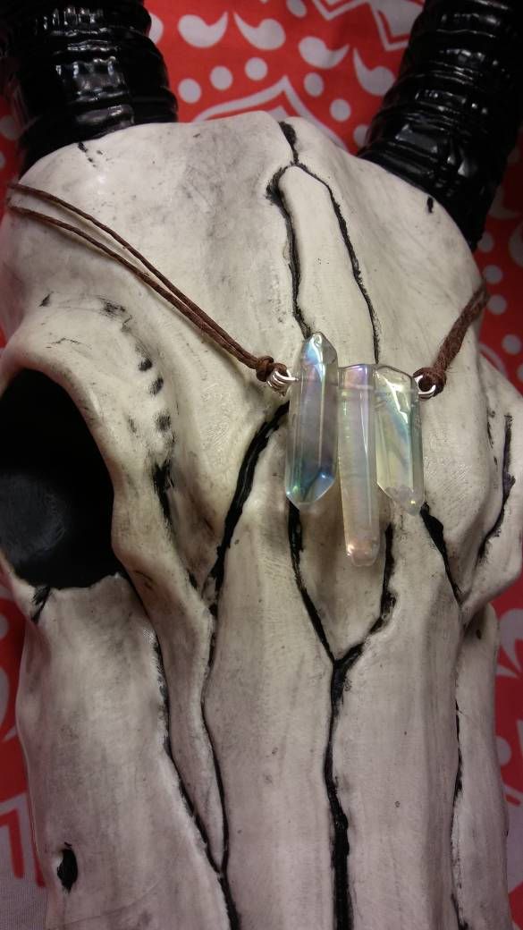 "This listing is for 1, 3 point aura crystal necklace. I've assembled moonlight charged aura crystals on a single silver tone bar attached to natural hemp. The necklace length is 17\" with a 2 inch extender. It is meant to lay close to the neck, slightly longer than a choker just at the top of the collar bone. These aura crystals were charged under the new moon with loving and positive intentions. All of my jewelry comes in an organza bag, suitable for gift giving and carefully packaged for a sa Positive Intentions, Boho Crystal, Aura Crystals, Protection Amulet, Pensacola Fl, Collar Bone, Cluster Necklace, Crystal Cluster, Healing Crystal