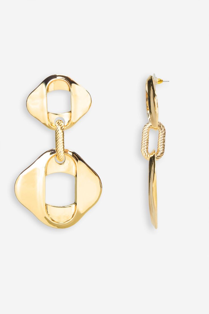 An everyday statement pair. these gold drop earrings are the perfect finishing touch to any ensemble. With a glistening mirrored finish. Orla are an eye-catching addition to your jewellery box. Features - Drop chain design- Mirrored effect- Stud fastening Product Information Designed exclusively by Club L LondonGold-toned brass (100% Brass)Measurements: 9x5.5cmSKU: CL132199007Returns InformationEarrings and pierced jewellery cannot be returned for health and hygiene reasons. Health And Hygiene, Chain Drop Earrings, Club L London, Black Tie Gala, Party Dress Long Sleeve, Maxi Dress Prom, Pierced Jewelry, Black Sequin Dress, Information Design