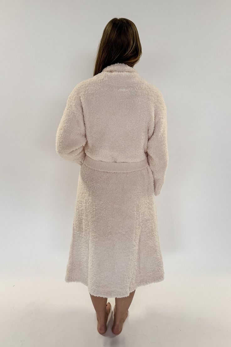 Discover the same cozy softness of our Jan Marie cabin blankets in this incredible robe! It's the perfect addition to your relaxation routine. Details Mid calf length Deep front pockets Tie Super plush, stretchy polyester Fabric | Fit | Care Miranda is wearing a size Small/Medium and is 5'6" tall. 100% polyester Machine Wash on Gentle with like colours. Cozy Loungewear Sleepwear With Pockets, Cozy Sleepwear With Pockets For Loungewear, Super Soft Long Sleeve Loungewear Outerwear, Cozy Sleepwear With Pockets For Lounging, Super Soft Fall Sleepwear For Relaxation, Oversized Super Soft Outerwear For Loungewear, Cozy Soft Knit Outerwear For Loungewear, Cozy Soft Sleepwear For Relaxing At Home, Comfy Soft Knit Outerwear For Loungewear