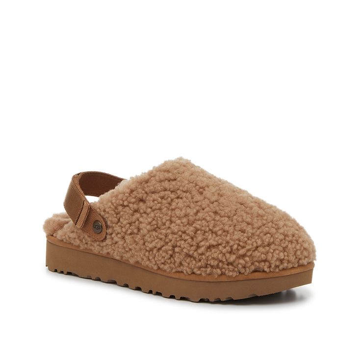 UGG-Lanah Clog Slipper Keep it cozy in the Lanah clog from Ugg. This slipper sports a handy slingback strap for a secure fit, while the plush wool-blend footbed pads your steps. Women’s Slippers, Sherpa Clogs, Crocs Slippers, Cozy Slippers, Sheepskin Slippers, Clog Slippers, Winter Slippers, Ugg Slippers, Christmas 2024