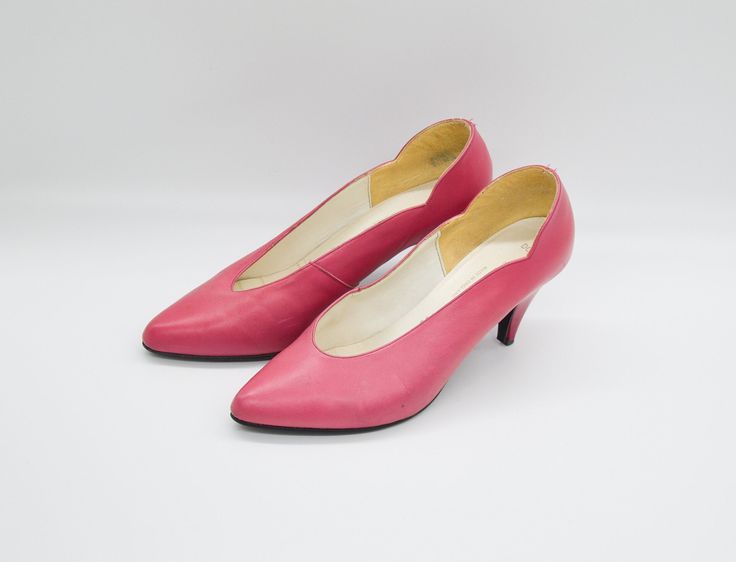 "Elevate your feminine charm with our vintage Leather Pumps in Pink by Kalvi, a delightful blend of sophistication and style. These pointy toe kitten heel shoes for women are expertly crafted in England, showcasing exquisite craftsmanship and attention to detail. The soft pink hue adds a touch of elegance to any ensemble, while the sleek pointy toe silhouette exudes timeless appeal. Crafted with a man-made lining for comfort and durability, they offer a luxurious feel with every step. The resin rubber sole provides traction and stability, ensuring confidence with every stride. Whether paired with a dress for a formal occasion or jeans for a casual outing, these Kalvi pumps are sure to make a statement with their impeccable design and feminine allure. Brand: Kalvi | Made in England. Conditi Heels Shoes For Women, Heel Shoes For Women, Cone Heels, Kitten Heel Shoes, Womens Pumps, Kitten Heel, Leather Pumps, Heel Shoes, Shoes For Women