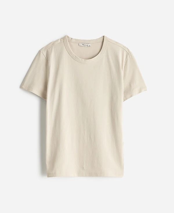 Cotton Perfect Crewneck Tee | Madewell Womens Basic Tee, Smart Casual Wardrobe, Full Sleeve Top, Plain White T Shirt, Safari Chic, Henley Tee, Capsule Outfits, Vintage Linen, Womens Basic