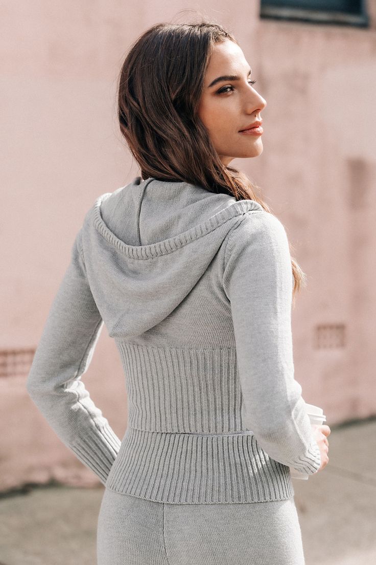 The Grey Cropped Front Zip Knit Hoodie gives off major relaxed vibes with its cropped cut and easy zip closure. It’s the perfect piece to throw on when you want to look effortlessly stylish while staying cozy. Product code: CAA06B4H005BB Features:  Knit Drawstring hood Long sleeve Front zipper Cropped Material: 52%ACRYLIC,28%NYLON,20%POLYESTER. Sporty Knit Hoodie For Fall, Casual Hooded Cropped Sweater With Ribbed Cuffs, Casual Cropped Hooded Sweater With Drawstring, Winter Cropped Sweater With Drawstring Hood, Fall Casual Cropped Hooded Sweater, Casual Hooded Cropped Sweater For Fall, Sporty Cropped Hoodie Sweater For Fall, Fall Cropped Hoodie With Ribbed Cuffs, Fall Cropped Sweater With Drawstring Hood For Streetwear