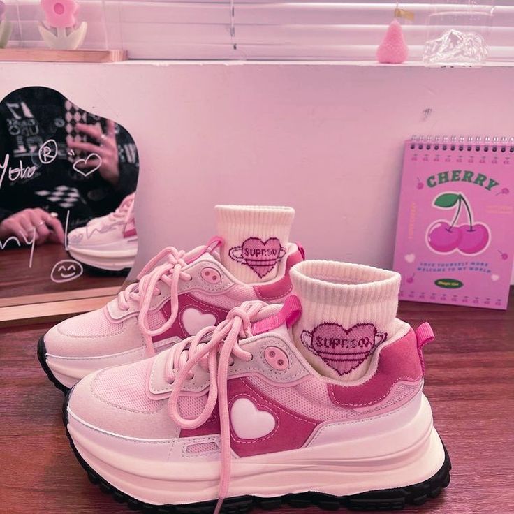 ᴊᴜᴘɪᴛᴇʀ✖️ on Twitter: "💖🌸💘🎀🍧… " Kotak Bento, College Shoes, Pastel Shoes, Girls Tennis Shoes, Mode Kawaii, Pink Kawaii, Dr Shoes, Mesh Heels, Couple Shoes