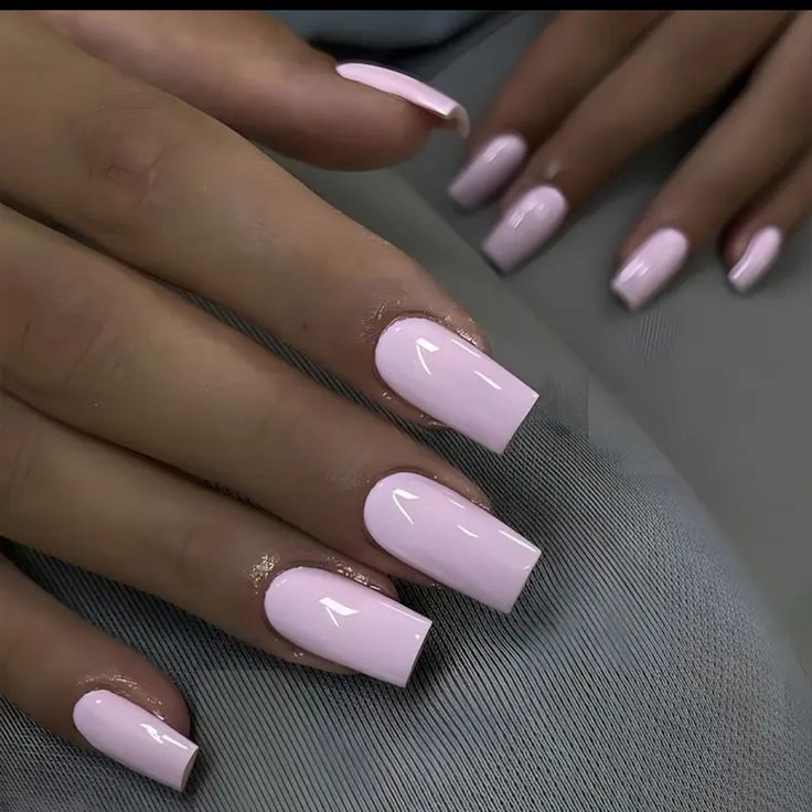 Glossy Pink Press On Nails 24 Count Comes With Jelly Glue And Nail File New September Nail Art, Kiss Glue On Nails, Soft Pink Nails, Pink Press On Nails, Barbie Nails, Baby Pink Nails, Vibrant Nails, Nail Designs Glitter, Pink Acrylic Nails