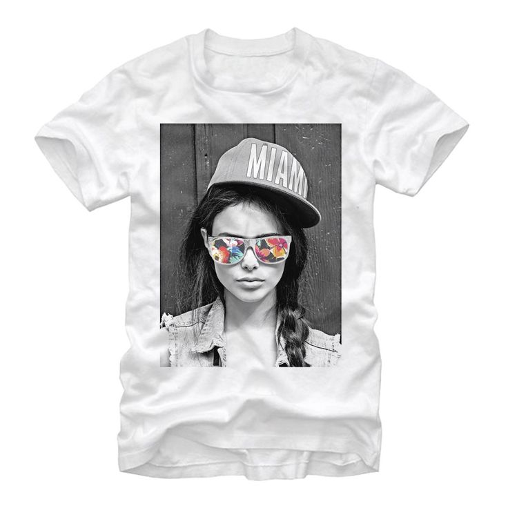 You'll be too cool for the Miami hot sun in the Lost Gods Miami Sunglasses Woman White T-Shirt. A woman wearing a pair of floral print sunglasses and a "Miami" baseball hat is printed on this durable white shirt. Baseball Hat, White T Shirt, White Tshirt, White Shirt, Mens Tees, Sunglasses Women, A Woman, Miami, Top Shirt