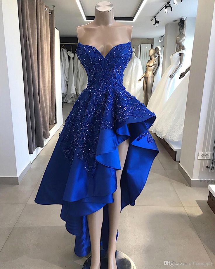 Modest Prom Gowns, Prom Dresses Strapless, Beaded Prom Dresses, Strapless Formal Dress, High Low Cocktail Dress, Ruffle Prom Dress, Skirt Diy, Hoco Dresses Tight, High Low Prom Dresses