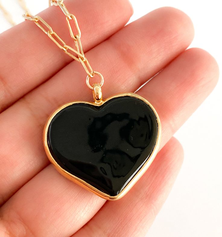 Heart necklace MATERIAL AND SIZE 18k Gold filled chain Heart size Black/Red: 2.5cm White: 2cm Length: you can choose it If you have questions about the product, feel free to reach me out. Don't forget to check out my other items in the store: Https://www.etsy.com/shop/nyahwithlove Heart Charm Chain Necklace With Round Pendant For Gift, Gift Chain Necklace With Heart Charm And Round Pendant, Dainty Chain Necklace With Heart Charm As Gift, Gold Plated Heart Necklace With Round Pendant For Gift, Everyday Heart Locket Necklace For Valentine's, Gold Plated Heart Necklace With Round Pendant, Valentine's Day Gift Pendant Chain Necklace, Valentine's Day Gift Chain Necklace, Heart Pendant Locket Necklace For Mom