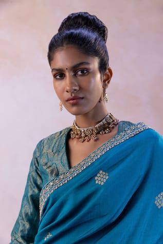 Firozi blue handwoven saree with floral embroidered border. Paired with a handwoven blouse and petticoat. - Aza Fashions Border Saree, Saree Handloom, Embroidered Border, Blue Saree, Blouse For Women, Petticoat, Aza Fashion, Silk Satin, Types Of Sleeves