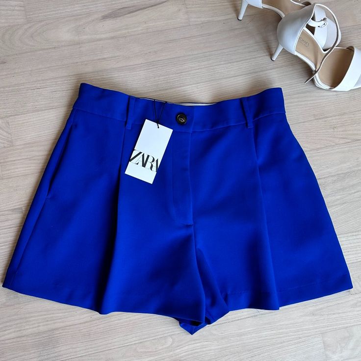 Zara Pleated Shorts Royal Blue Flattering Wide Leg Opening 3.5" Inseam Beltloops Nwt Pf/Sf Trendy Blue Shorts With Short Inseam, Blue Wide Leg Shorts For Summer, Blue Wide-leg Shorts For Summer, Blue Wide Leg Spring Shorts, Blue Shorts For Spring Workwear, Blue Wide Leg Shorts For Spring, Blue Wide-leg Spring Shorts, Chic Blue Short Bottoms, Chic High-waisted Blue Shorts