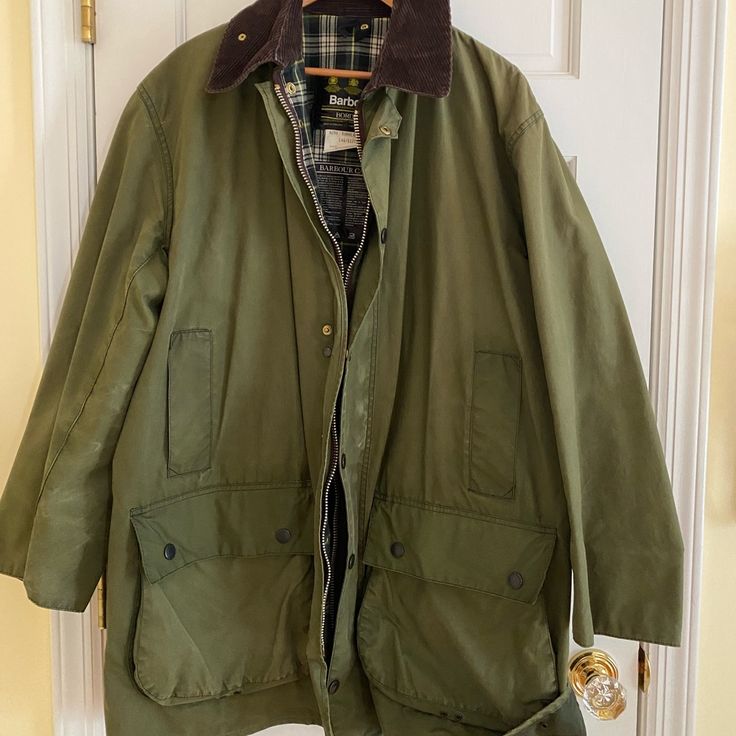 Men’s Vintage Barbour A200 Border Waxed Jacket From 1994. In Good Used Condition. Size Tag Says C44/112 Cm. Classic Winter Sport Coat For Outdoor Activities, Classic Winter Sport Coat For Outdoor, Classic Winter Hunting Utility Jacket, Classic Long Sleeve Windbreaker For Outdoor, Classic Green Sport Coat For Outdoors, Classic Green Sport Coat For Outdoor, Classic Green Outerwear For Outdoor, Classic Green Outdoor Outerwear, Classic Green Utility Jacket For Outdoor