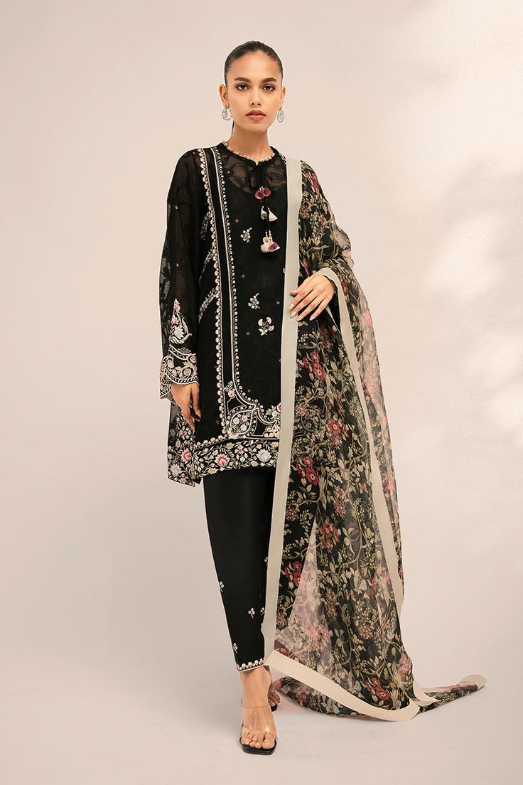 Festive Cambric Dress With Floral Print, Festive Floral Print Cambric Dresses, Traditional Floral Print Cambric Dresses, Festive Organza Salwar Kameez For Traditional Ceremonies, Floral Print Cambric Salwar Kameez For Wedding, Designer Floral Print Cambric Salwar Kameez, Organza Salwar Kameez With Resham Embroidery For Traditional Ceremonies, Eid Organza Dupatta For Traditional Ceremonies, Chanderi Lawn Suit With Floral Print For Wedding