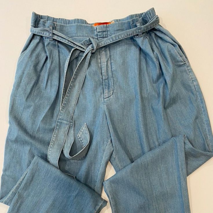 New Without Tags! Anthropologie / Cartonnier "Paper Sack" Elastic Back Waist And Tie Soft Denim Pants - Size Xl. Super Cute And Great For Summer! Light Wash Casual Pants With Belt Loops, Casual Light Wash Pants With Belt Loops, Spring Jeans With Paperbag Waist And Pockets, Spring Denim Paperbag Waist Bottoms, Spring Jeans With Paperbag Waist, Light Wash Denim Pants For Workwear, Chic Denim Bottoms With Paperbag Waist, Denim Jeans With Elastic Waistband For Day Out, Jeans With Elastic Waistband For Day Out