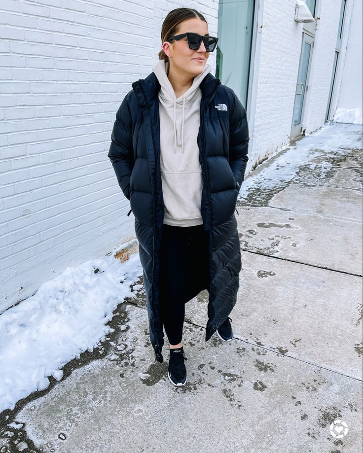 Long black puffy coat, north face coat, slick bun and sunglasses, hoodie and coat, winter style, Nike AirMax Long North Face Jacket Outfit, Northface Long Winter Jacket, Northface Puffer Coat Outfit, North Face Parka Outfit, North Face Long Winter Coat, North Face Long Puffer Jacket, Long Puffer Jacket Outfit, Puffer Jacket North Face, North Face Jacket Outfit