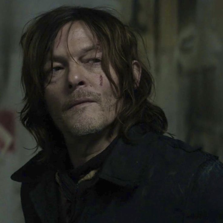 the walking dead season 4 episode 3 spoils an uninstalled look on his face