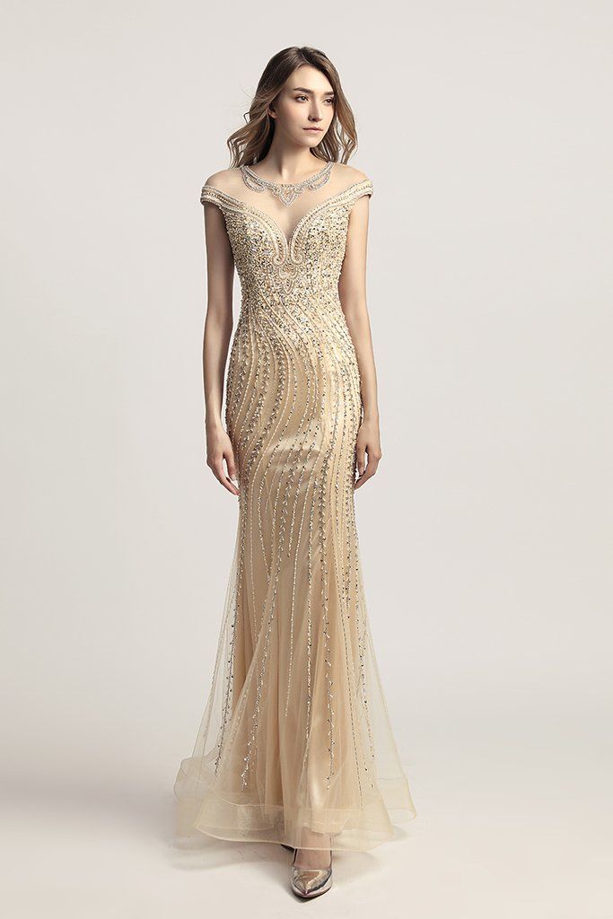 Elegant Embellished Gown For Banquet, Luxury Embellished Evening Dress For Prom Season, Elegant Embellished Evening Dress With Sweetheart Neckline, Embellished Evening Dress For Gala Banquet, Elegant Gold Sparkling Gown, Elegant Sparkling Gold Gown, Elegant Rhinestone Gala Gown, Elegant Sparkling Gown With Fitted Bodice, Elegant Gown With Sparkling Fitted Bodice