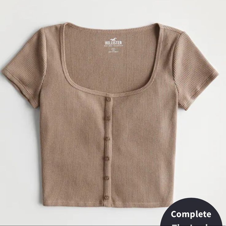 Brand New With Tag Made Of Super Soft And Comfy Waffle Fabric, This Cropped Tee Has A Square Neckline And Slim Fit. Buttons For Design Only Size S Bundle To Save! Cute Tops For Fall, Cute Tops Amazon, Cute Shirts For School, Cute Modest Tops, Cute Target Outfits, Cute Tops For School, Cute Tops For Summer, Comfy Outfit For School