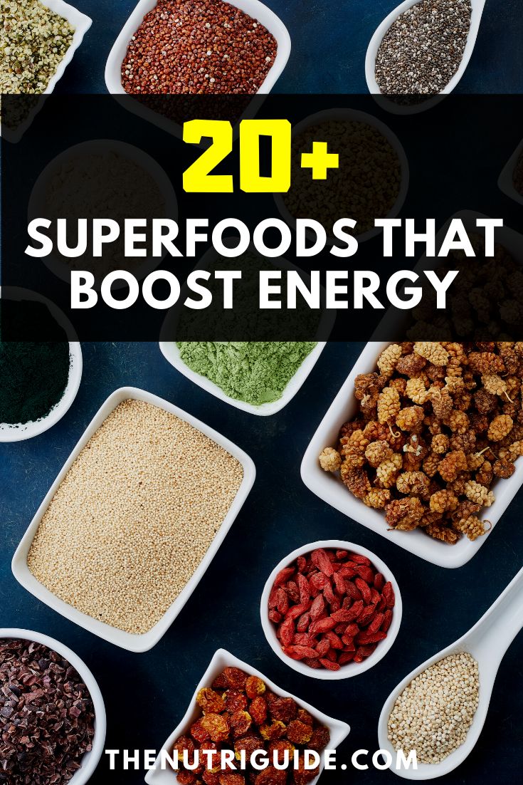 The best Superfoods that boost energy- Learn about the best fruits, vegetables, carbs and healthy fats that can boost your energy naturally-  Get energy fast with superfoods Energy Rich Foods Healthy, Superfood Benefits, Increase Energy Naturally, Eat For Energy, Healthy Heart Tips, Best Superfoods, Superfood Recipes, Fatigue Syndrome, Energy Foods