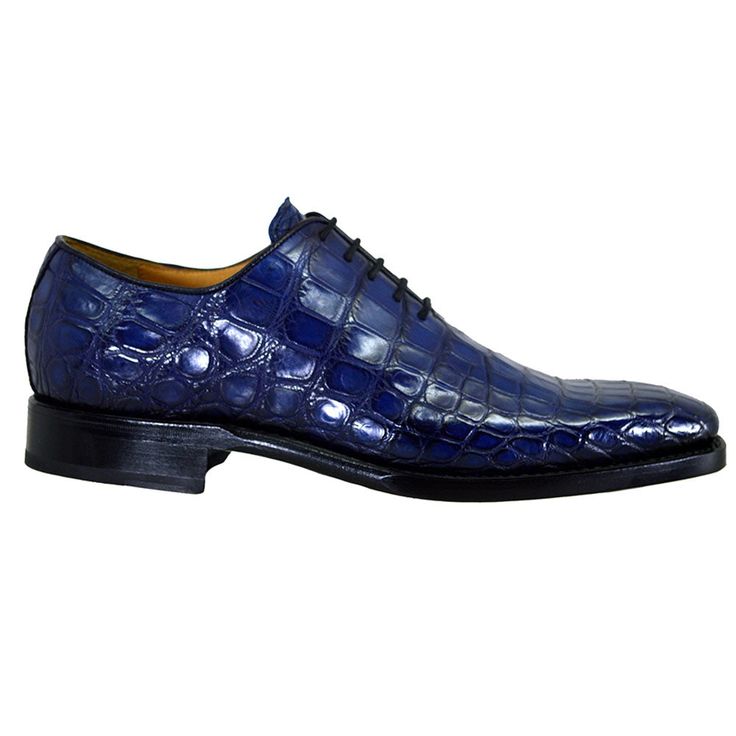 Crocodile Loafers, Alligator Dress Shoes, Blue Dress Shoes, Walks In London, Alligator Crocodile, Lace Accessories, Oxford Style, Lace Up Dress, Black Bottom