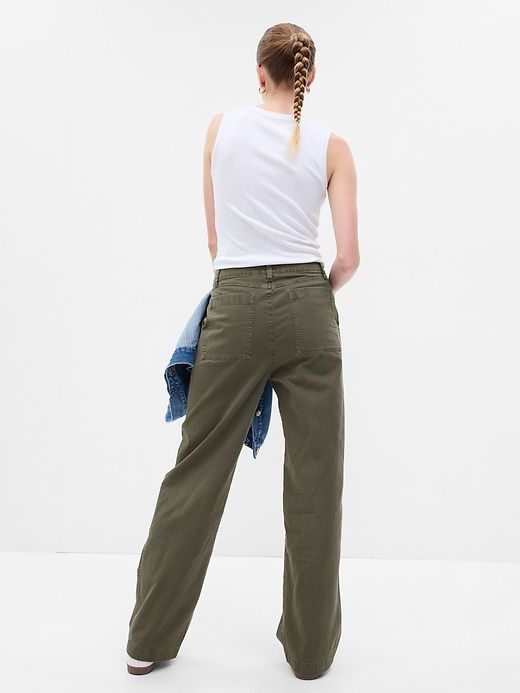 Loose Khakis with Washwell | Gap Gap Straight Leg Pants With Side Pockets, Casual Straight Leg Cargo Pants By Gap, Gap Pants With Pockets For Fall, Gap Utility Cotton Cargo Pants, Gap Utility Cargo Pants With Side Pockets, Casual Gap Pants, Casual Gap Cargo Pants, Casual Gap Pants With Pockets, Gap Utility Straight Leg Pants