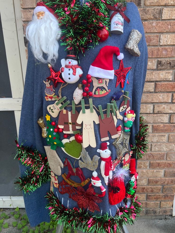 Mens XL Croft and Barrow Brand New Sweater 1 set of lights - batteries included  Features tons of toys and garland. SUPER TACKY! This is perfect for your next tacky Christmas Sweater party! Please feel free to ask questions. Light Up Party, Tacky Christmas Sweater, Diy Sweater, Tacky Christmas, Christmas Sweater Party, Mens Pullover, Pullover Sweater Men, Up Party, Croft And Barrow