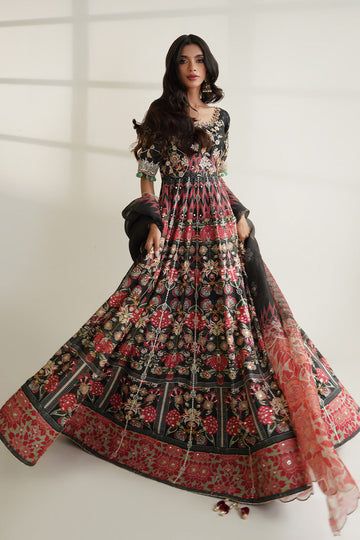 Bold meets enchanting in Azima, an ebony sweeping khaddi silk peshwas artfully rendered with a painterly print highlighted through delicate gota embellishments. The gota dotted bespoke print and scalloped edges on the organza dupatta captivates as the sheer fabric shines at the slightest twirl. Model height: 5'6 Length Pret Wear, Sania Maskatiya, Baroque Dress, Outfits Woman, Winter Shawl, Chiffon Collection, Designer Outfits, Organza Dupatta, Luxury Bridal