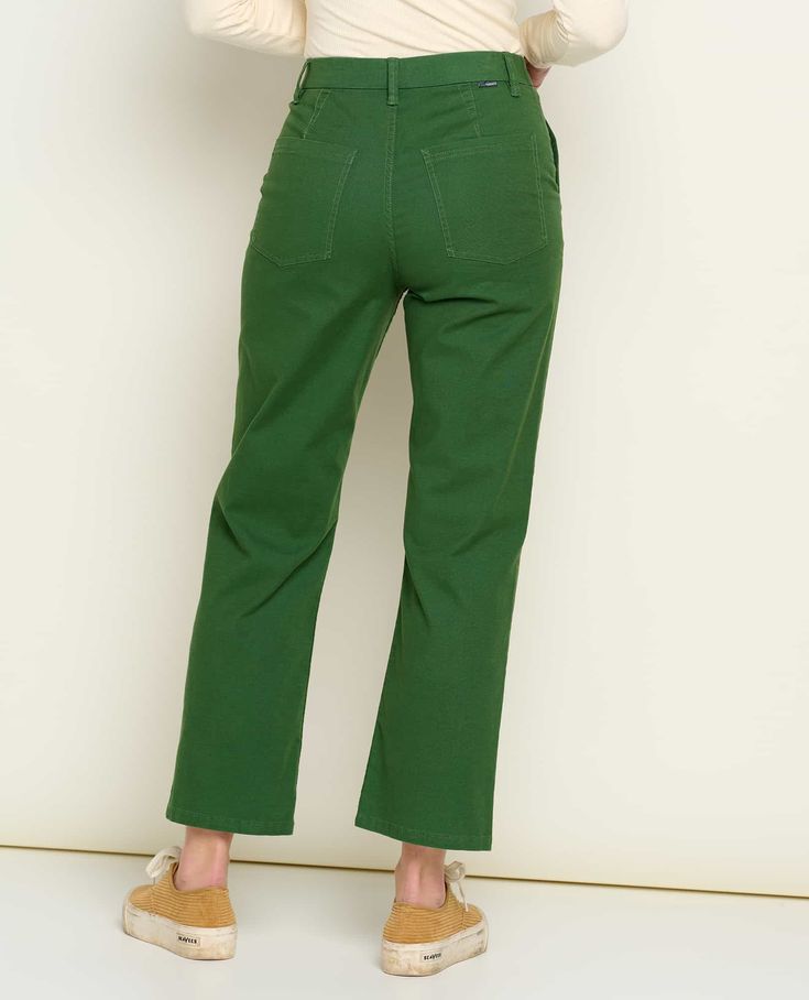 These super flattering pants pair durable comfort with a high-rise waist and on-trend straight leg. With a sneaky stretchy waistband and give where it counts, rock 'em with your favorite cropped tee or sweater and feel good all day.DetailsFit: Straight fit, FlexForm waistband for comfort, high rise, and cropped length, 28.5" inseamFeel: Soft, organic cotton canvas with TENCEL™ Lyocell and a bit of stretch for added comfortFeatures: Shank button closure with zip fly, chino pocket stlying, patched Flattering Pants, Resale Shops, Big Sis, Shank Button, High Rise Pants, Cropped Tee, Toad, Sweater And Shorts, Shirt Sale