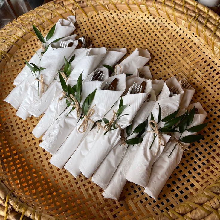 Silverware arrangement outdoor wedding mountain nature party summer themed wedding vines cottagecore design wedding decor Silverware Wrapped In Napkin Wedding, Silverware Bundles Wedding, Silverware Ideas For Wedding, Silverware For Wedding Wrapped, Silverware Tied With Twine, Plastic Wedding Silverware, Wedding Utensil Wrap, Cutlery Napkin Wrap, Silverware And Napkin Ideas