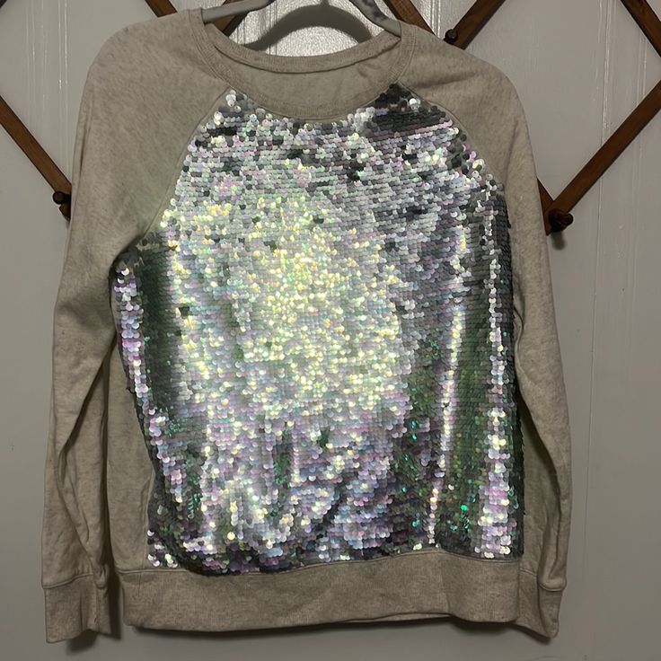 Brand New Sequined Sweatshirt! Casual Crew Neck Sweater With Sequins, Stretch Sequin Crew Neck Top, Casual Long Sleeve Sweater With Sequins, Casual Long Sleeve Sequin Sweater, Casual Winter Tops With Sequins, Casual Sequin Tops For Fall, Casual Long Sleeve Sequin Tops, Fall Cotton Tops With Sequins, Casual Cotton Tops With Sequins