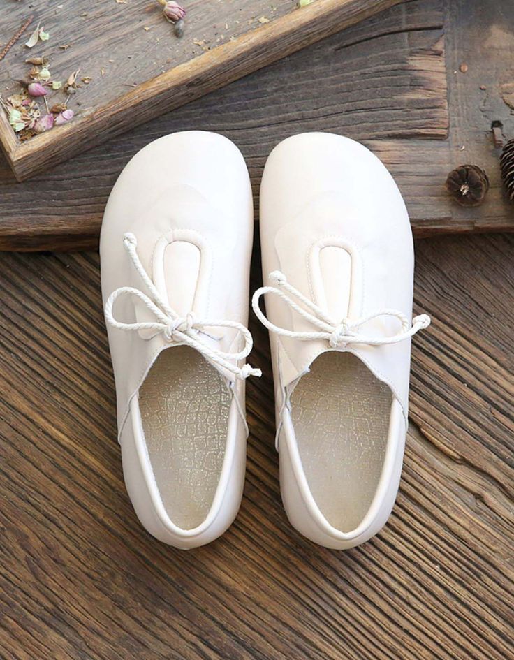 Spring Slip-on Comfortable Lace-up Flat Shoes — Obiono Suede Flats Shoes, Flats Shoes Comfortable, Black Flats Shoes, Pu Heels, Retro Shoes, Chunky Heels Sandals, Comfortable Flats, Shoe Lace, Winter Boots Women