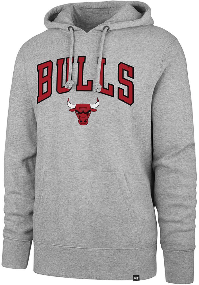 Put your Bulls spirit on display in this Chicago Bulls Long Sleeve Hoodie! You'll be cozy on game day in this Chicago Mens Grey Pregame Headline Hooded Sweatshirt. This Bulls Long Sleeve Hoodie features a screen print mascot name over logo. Wear your Chicago Bulls spirit with pride in this great Mens Hooded Sweatshirt! Made from mid-weight brushed fleece, Soft interior, Heavy ribbed details, Vibrant graphic, Front kangaroo pocket, Tumble dry on Low heat, Wash cold, Unisex, Fit: True to Size, 60% Throwback Team-colored Hoodie For Fan Gear, Team-colored Throwback Sweatshirt For Sports, Fleece Hoodie For Sports Events During Sports Season, Winter Fan Apparel Hoodie In Athletic Heather, Casual Hoodie With Drawstring Hood For Sports Events, Sports Fan Apparel Sweatshirt With Drawstring Hood, Cotton Sports Hoodie For Sports Events, Cotton Sportswear Hoodie For Sports Events, Team Spirit Sports Fleece Hoodie