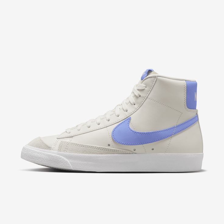 Styled for the ‘70s. Loved in the ‘80s. Classic in the ‘90s. Ready for the future. The Nike Blazer Mid ’77 delivers a timeless design that’s easy to wear. Its unbelievably crisp leather upper breaks in beautifully and pairs with bold retro branding and luscious suede accents for a premium feel. Exposed foam on the tongue and a special midsole finish make it look like you’ve just pulled them from the history books. Go ahead, perfect your outfit. Custom Nike Blazers Women, Women Nike Blazers, Cute Nike Blazers, Nike Blazer Mid 77 Women, Custom Nike Blazers, Retro Branding, Blazer Mid 77 Vintage, Nike Blazers, Presents Ideas