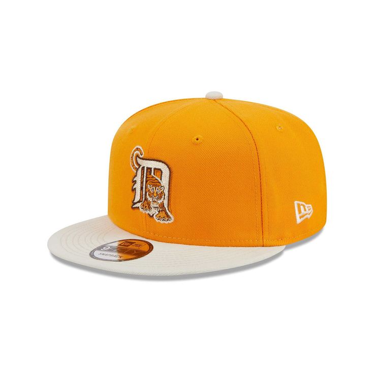 the detroit tigers new era 59fifty fitted hat is an orange and white