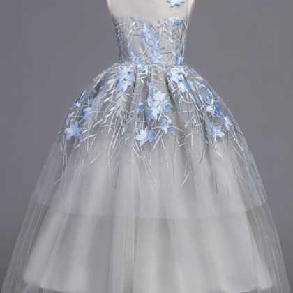 Flower Girls Dress Baby Kids Prince.. Elegant Blue First Communion Dress, Elegant Blue Dress For First Communion, Blue Floral Applique Wedding Gown, Blue Princess Dress For First Communion, Light Blue Princess Gown For Dress-up, Blue Floral Applique Gown For Party, Light Blue Princess Style Wedding Dress, First Communion Princess Dress With Floral Applique, Spring Princess Style Blue Ball Gown