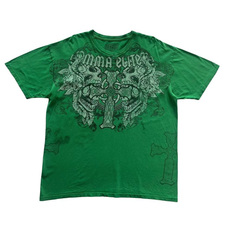 Green Punk Style T-shirt For Streetwear, Skull Print Crew Neck T-shirt For Streetwear, Green Skull Print Streetwear Top, Y2k Skull Print Crew Neck T-shirt, Green Skull Print Top For Streetwear, Green Skull Print Tops For Streetwear, Short Sleeve Top With Skull Print For Streetwear, Green Short Sleeve Grunge Top, Green Grunge Short Sleeve Top