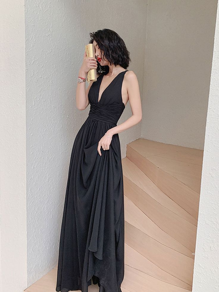 Elegant V-neck Chiffon Dress For Night Out, Elegant Black A-line Chiffon Dress, Chic Black A-line Chiffon Dress, Black Maxi Length Evening Dress For Summer, Black Maxi Evening Dress For Summer, Black Maxi Length Summer Evening Dress, Black Maxi Dress For Banquet, Chiffon A-line V-neck Dress For Party, Chiffon V-neck Dress For Party