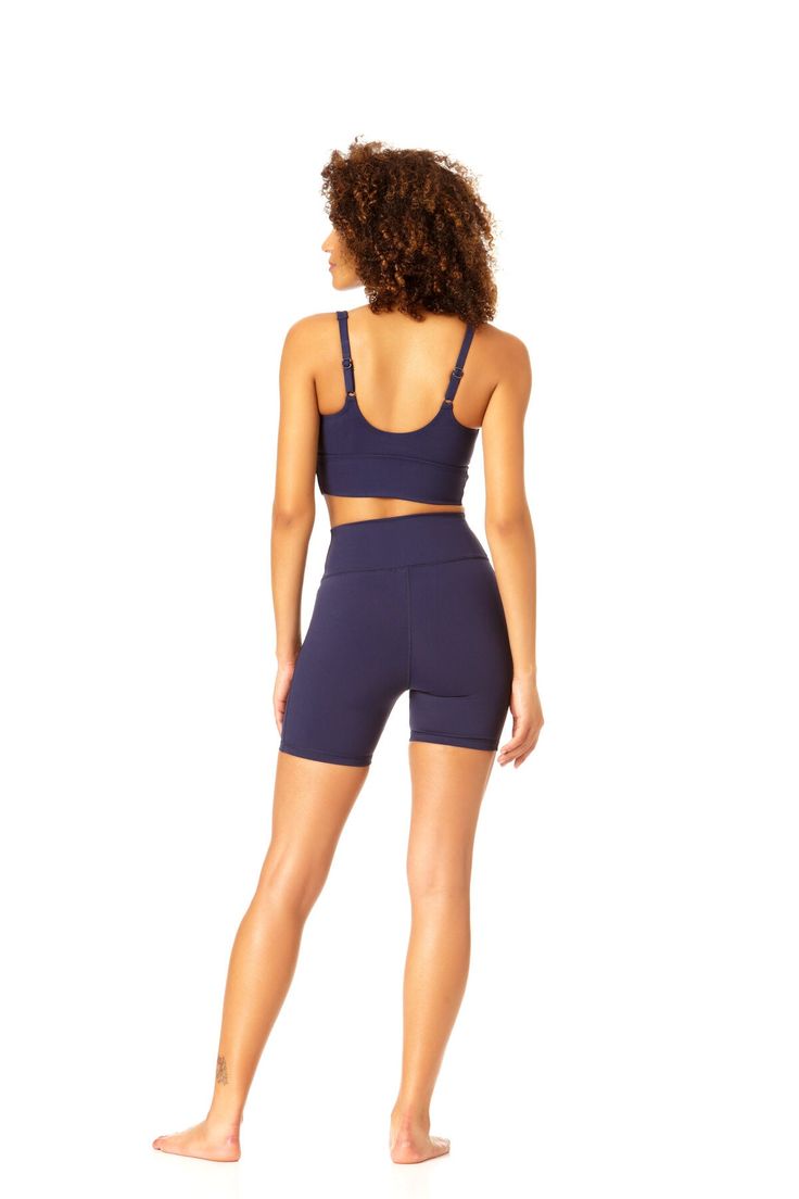 Sporty and chic, our Women's Scoop Sports Bra Top is a must-have for any active lifestyle. The sports bra's wide scoop neck gives a flattering shape, while the adjustable straps give you a chance to create customized support. Made from quick-drying fabric, this Scoop Sports Bra Top is great for yoga, cycling, or an active day. Pair it with our matching Women's 3/4 Capri Leggings for a bold and sleek look that will set you apart from the crowd. Removable cups Adjustable straps Body material: 75% Bra Materials, Sports Bra Top, Swimwear Brands, Black Xs, Bra Top, Shelf Bra, Active Women, Sleek Look, Capri Leggings