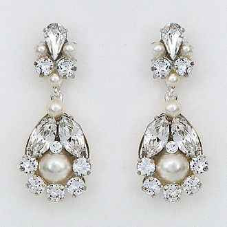 Cheryl King Couture bridal jewelry. Small crystal chandelier earrings  with pearls.  Bridal earrings with understated glamour that will sparkle throughout the night. Baby Chandelier, Simple Bridal Earrings, Bridal Chandelier Earrings, Vintage Modern Jewelry, Earrings With Pearls, Bridal Earrings Chandelier, Crystal Pearl Earrings, Crystal Chandelier Earrings, Oval Stud Earrings