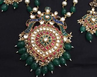 Ruby Red and Emerald Green Delicate Gold Plated Kundan Polki | Etsy Bollywood Style Jewelry With Dangling Beads As Gift, Chandbali Necklaces With Dangling Beads For Festivals, Festival Chandbali Necklace With Dangling Beads, Handmade Red Jewelry Sets For Festive Occasions, Fusion Style Beaded Kundan Necklace Gift, Kundan Necklace With Dangling Beads As Gift, Traditional Polished Beads Jewelry For Party, Handmade Red Kundan Necklace For Festivals, Traditional Dangling Beads Jewelry For Party