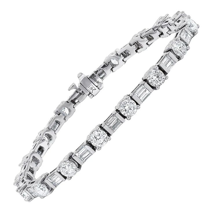 18 Karat White Gold Elegant Diamond Tennis Bracelet For Sale at 1stDibs | baguette bracelet, diana tennis bracelet Diamond Bracelet Design, Bracelet Tennis, Emerald Bracelet, Platinum Diamond Rings, Unique Diamond Rings, Indian Jewelry Sets, Classic Bracelets, Bangles Jewelry Designs, Diamond Tennis Bracelet