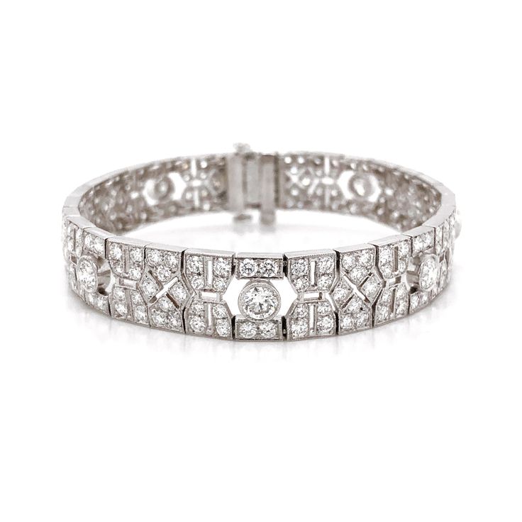 This is a beautiful retro inspired diamond link platinum bracelet. Covered by splendid round cut white natural diamonds 10.21 ct in total. Diamonds are all natural in G-H Color Clarity VS. Platinum 950 metal. Length: 17.4 cm Width. 1 cm Weight: 31 g Cream Fashion, Platinum Bracelet, Jewelry Accessories Ideas, White Gold Bracelet, 18k Gold Jewelry, Accessories Ideas, White Diamonds, Retro Inspired, Fashion Company