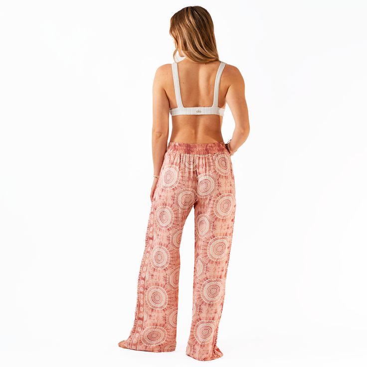 Made from our signature breathable Rayon fabric this casual drawstring pant has an ultrasoft and lightweight feel. Featuring a relaxed fit with a mid-rise elastic drawstring waist and convenient front ✨POCKETS✨, these pants are perfect for the beach or a lazy lounge day! Note: This style runs long. We recommend sizes Small-Extra Large for those 5'6 to 5'10. For those shorter than 5'6, try Petite S/M! Hippy Fits, Wide Leg Drawstring Pants, Hippie Fits, Throwing Fits, Cute Clothing Stores, Flowy Shorts, Christmas Vibes, Style Aesthetic, New Pant