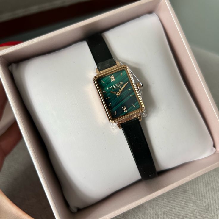 Stunning Timeless Watch! New In The Original Box. Perfect For A Gift! Vintage Style. Watch, Vintage Watch, Brand New, Giftable, Chic, Gift, Present, Timeless, Old Money, Quiet Luxury Elegant Green Watch As A Gift, Elegant Green Watch For Gift, Timeless Watches With Box Clasp For Gift, Timeless Watches With Box Clasp As Gift, Elegant Leather Strap Watch As A Gift, Gift Watch With Bracelet Strap And Rectangular Dial, Rectangular Dial Watch With Bracelet Strap As Gift, Rectangular Dial Watch With Bracelet Strap, Rose Gold Watch Accessories With Rectangular Dial For Gift