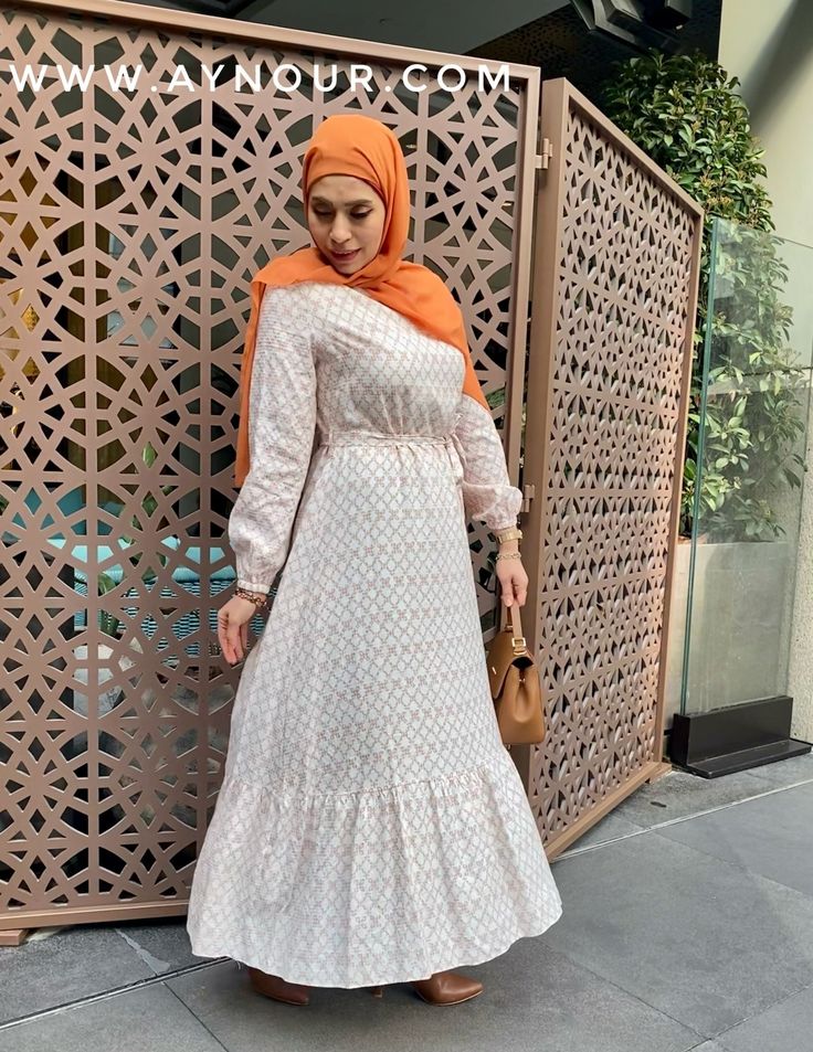 Adorable sunny and White shapes Modest Dress - Aynour.com Modest Dress, Clothing Manufacturer, Dress Spring, Under Dress, Dress Store, Modest Dresses, Spring Collection, Spring Dresses, Model Dress