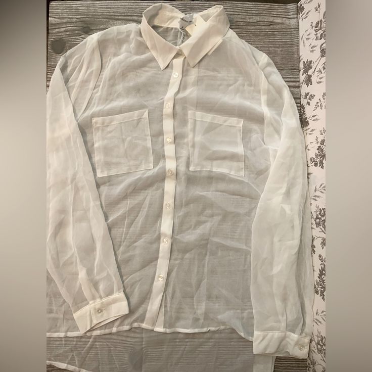 Juniors Ambiance Sheer Button Blouse Size Medium Classic Sheer Collared Tops, Chic Sheer Button-up Tops, Classic Sheer Top For Office, Classic Sheer Tops For Fall, Sheer Button-up Chic Blouse, Chic Sheer Button-up Blouse, White Sheer Button-up Blouse, Sheer Button-up Blouse For Work, Classic Sheer Button-up Blouse