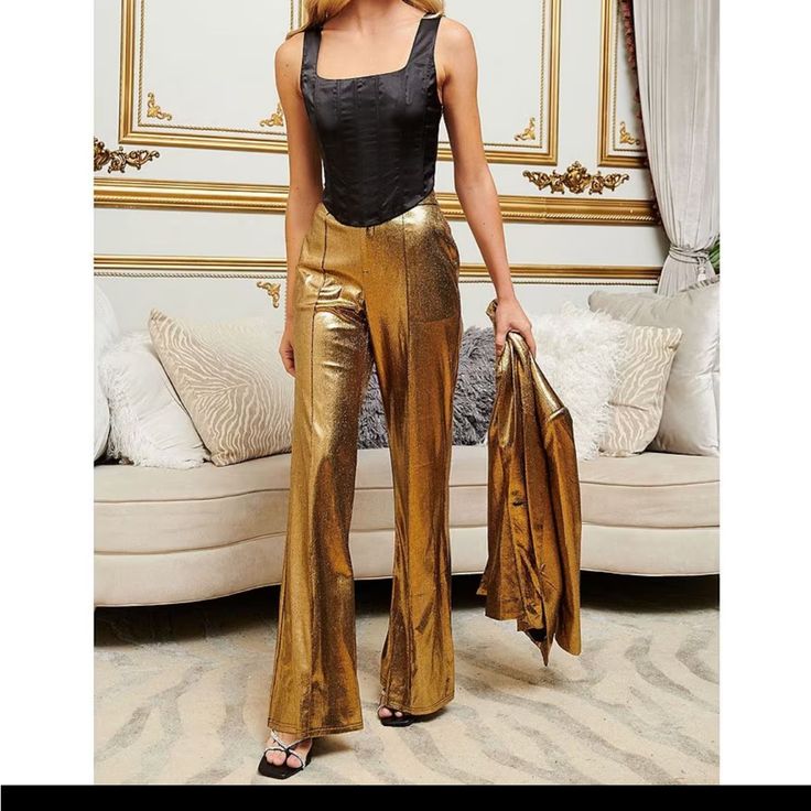 Nwot. So Cute. Bundle And Save. Offers Open Gold Fitted Trousers, Shiny Fitted Bottoms For Night Out, High Waist Shiny Pants For Night Out, Elegant Metallic Pants For Party, Gold Pants For Party, Glamorous Gold Pants For Party, Chic Stretch Bottoms For Party, Gold High Waist Pants For Night Out, Chic High Waist Shiny Pants