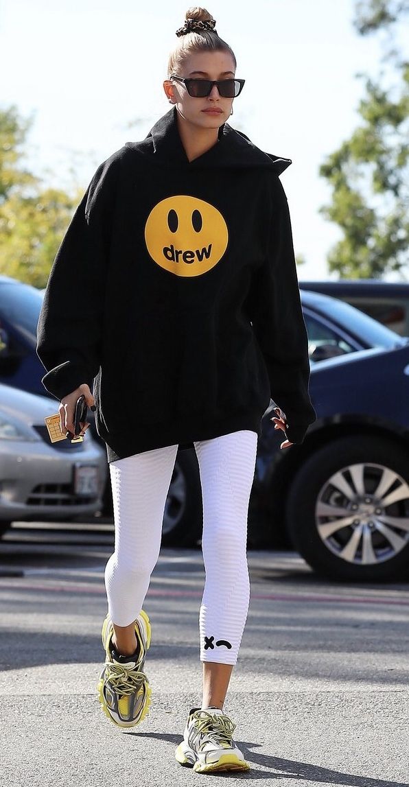 BALENCIAGA Fall 2018 Track Trainers on HAILEY BALDWIN Hailey Bieber Balenciaga Sneakers, Balenciaga Track Trainers Outfit, Yellow Trainers Outfit, Balenciaga Track Sneakers Outfit Women, Balenciaga Track Outfit Woman, Balenciaga Sneakers Outfit Women, Balenciaga Track Sneakers Outfit, Styling Balenciaga Sneakers, Balenciaga Fits