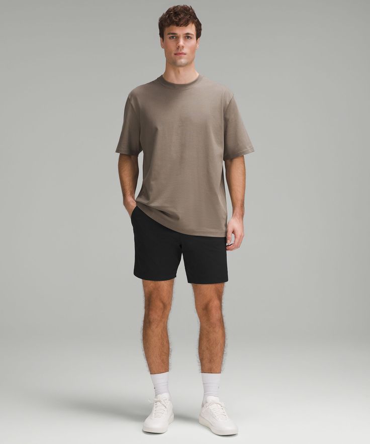 Men’s Summer Style Athletic, Mens Lululemon Shorts, Men's Casual Outfits Shorts, Summer Man Style, Mens Sporty Style Casual, Mens Casual Outfits Shorts, Men Outfits Athletic, Casual Outfits For Guys Summer, Mens Miami Fashion